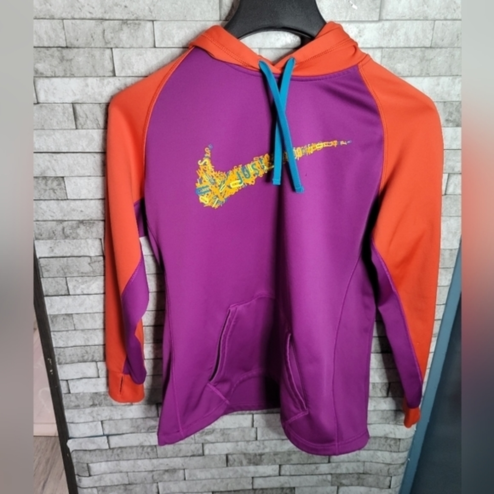 Nike Therma-Fit Size Large hoodie sweatshirt Just Do It